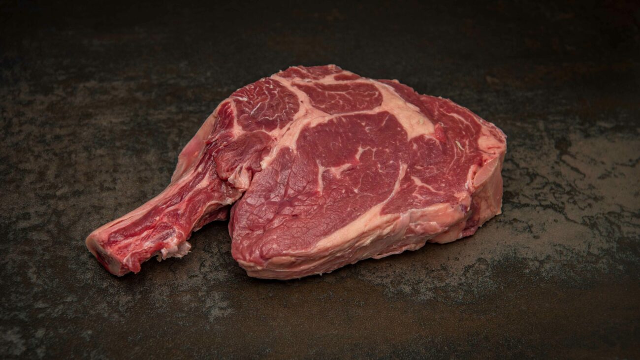 Grillkurse, Onlineshop für Premium-Fleisch & Grillzubehör - Dein Fleischdealer (Dry Aged Prime Rib Steak klein scaled) - Kaufe Online Fleisch, Grills und Zubehör