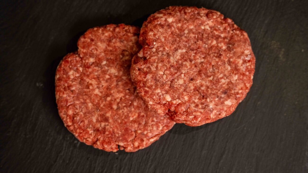 Grillkurse, Onlineshop für Premium-Fleisch & Grillzubehör - Dein Fleischdealer (Wildburger 2) - Kaufe Online Fleisch, Grills und Zubehör